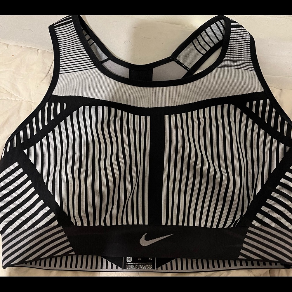 Xl Nike Bra. Style is FE/NOM Flyknit. Retails for $80 on Nike’s website.
